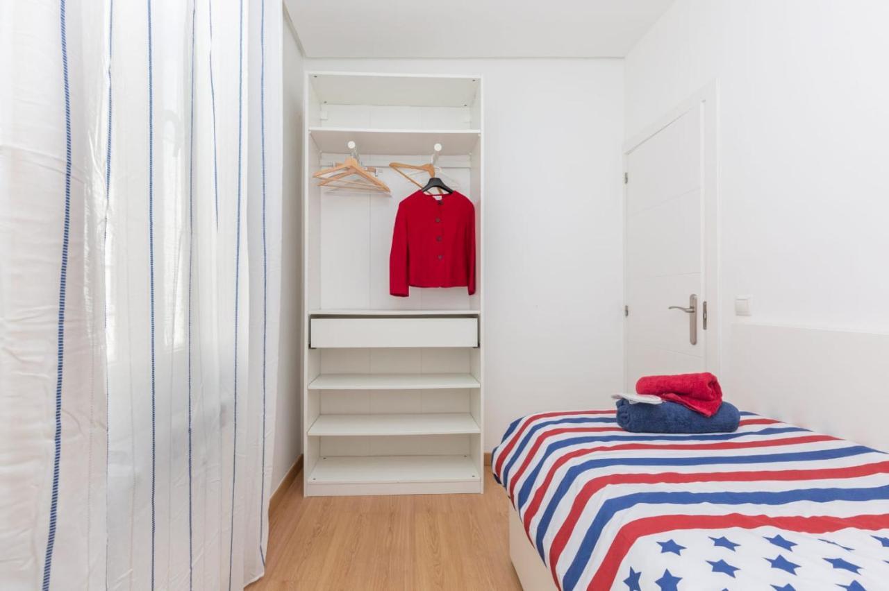 Apartamento Atico Las Letras - Alojamiento De Temporada Мадрид Екстериор снимка